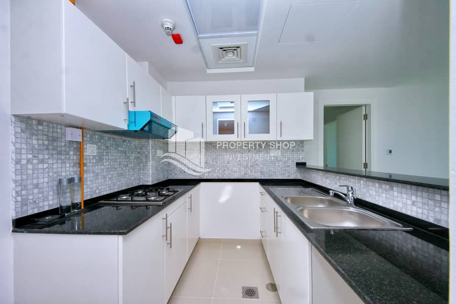 4 2-bedroom-apartment-al-reem-island-najmat-abu-dhabi-marina-bay-kitchen. JPG