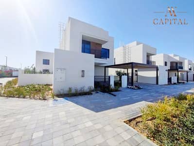 2 Bedroom Townhouse for Sale in Yas Island, Abu Dhabi - Hot Deal| Double Row| Near The Park| Handover 2024