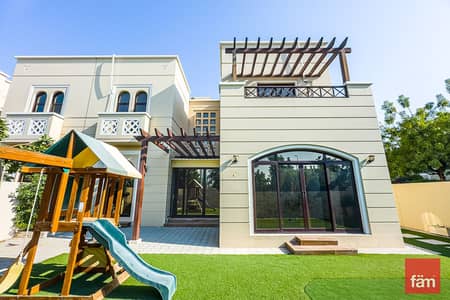 4 Bedroom Townhouse for Sale in Mudon, Dubai - Upgraded Corner Single Row Vacant On Transfer