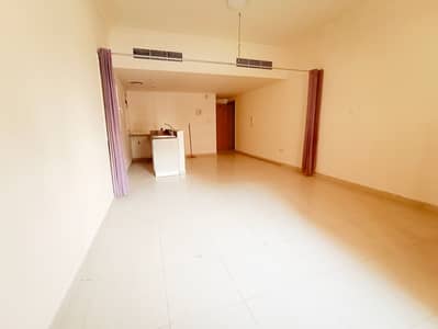 Studio for Rent in Muwaileh, Sharjah - LIKE BRAND NEW/ VERY SPACHICE STUDIO /WITH /30/ DASS FRER