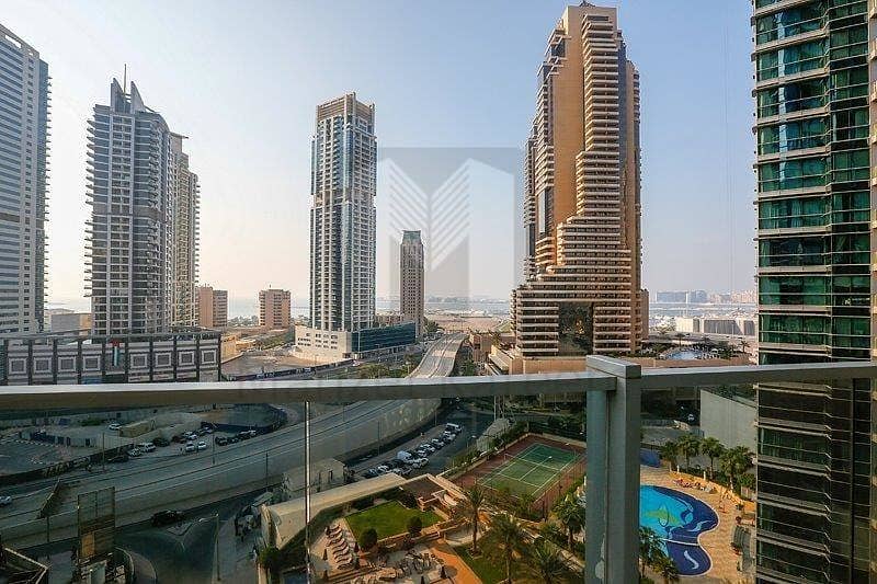 Neat and Well Maintained Apartment in Marina Towers