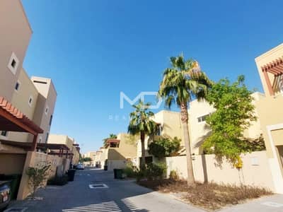4 Bedroom Villa for Rent in Al Raha Gardens, Abu Dhabi - Well-maintained | Move In Today | Gated Community