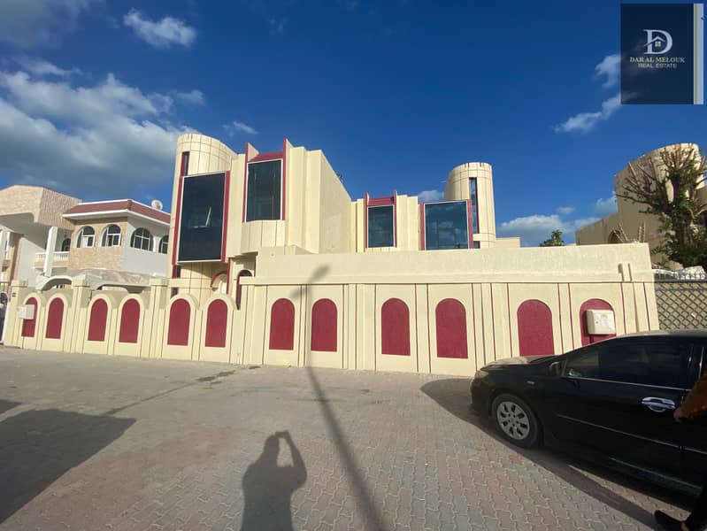 For rent in Sharjah  Sharqan area  Two-storey villa  Directly on the main street