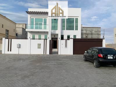 Elegant Living in Al Jurf, Ajman: Captivating 4-Bedroom Villa for Sale