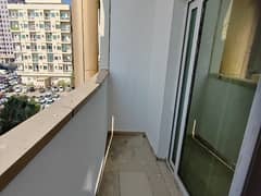 شقة في شارع الوحدة 1 غرفة 26000 درهم - 8554622