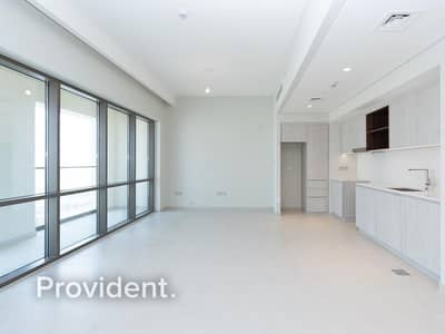 2 Bedroom Apartment for Rent in Dubai Creek Harbour, Dubai - bed496b3-02b1-44d6-a6ca-7f1fd435b957. jpg