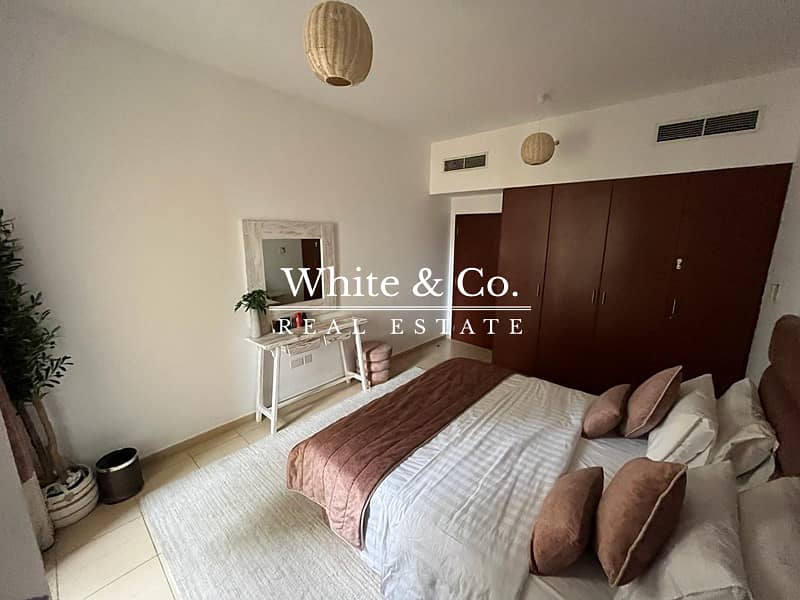 2 Bedroom Apartment | Large | Sea View