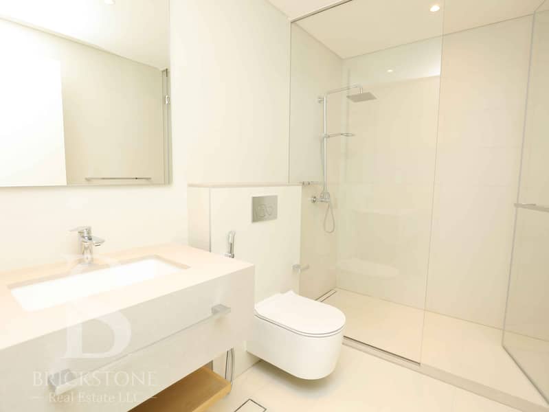 7 La vie two bedroom For rent Arsalan Ali Ahmad Dubai Marina real estate specialist agent broker property consultant16. jpg