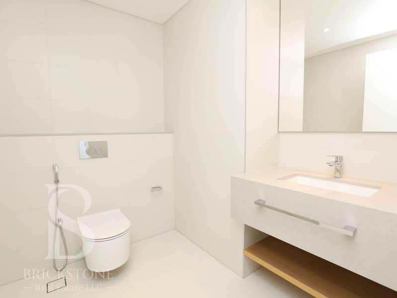 8 La vie two bedroom For rent Arsalan Ali Ahmad Dubai Marina real estate specialist agent broker property consultant17. jpg