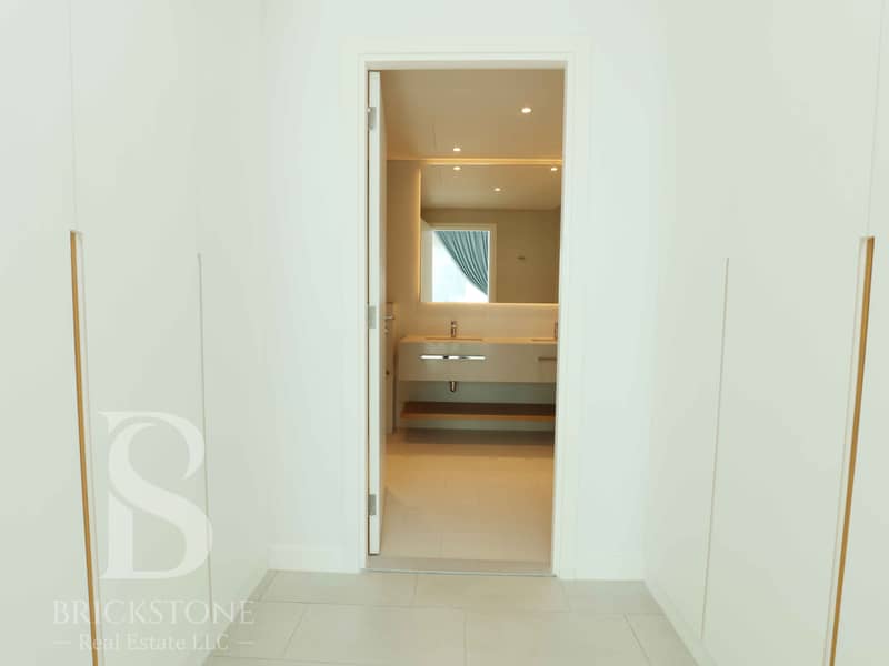 11 La vie two bedroom For rent Arsalan Ali Ahmad Dubai Marina real estate specialist agent broker property consultant110. jpg
