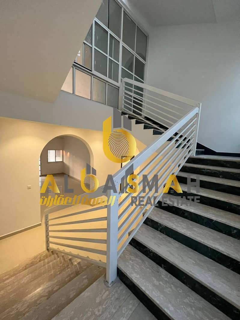 Beautiful villa in Al Falaj area Beautiful villa in Al Falaj area