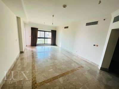 2 Bedroom Apartment for Rent in Palm Jumeirah, Dubai - Sea View | Unfurnished | Large Layout