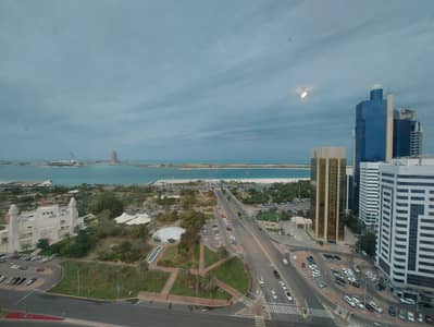 3 Bedroom Flat for Rent in Al Khalidiyah, Abu Dhabi - Spacious 3 bedroom apartment