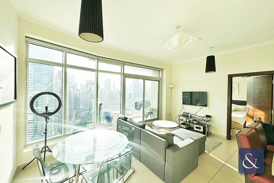 Furnished | Available | High Floor | 1 Bed