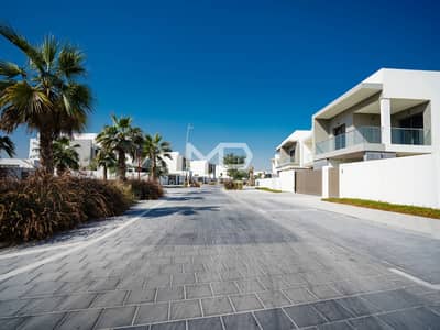 4 Bedroom Villa for Sale in Yas Island, Abu Dhabi - Single Row Villa | Invest Now! | Premium Location