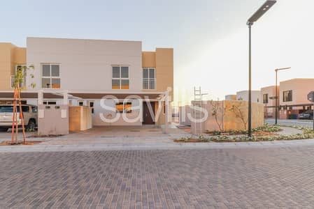 Park facing corner brand new large villa Park facing corner brand new large villa