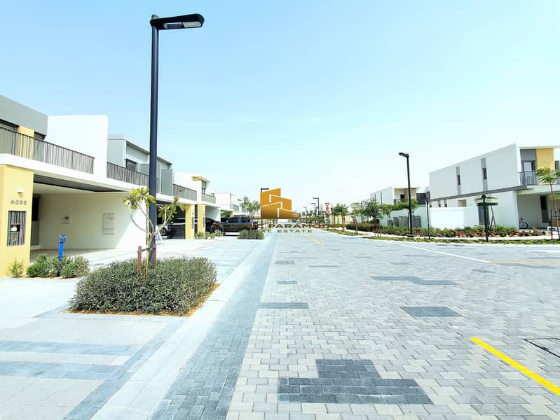 Brand New house| Opp Park | Corner End Unit Brand New house| Opp Park | Corner End Unit