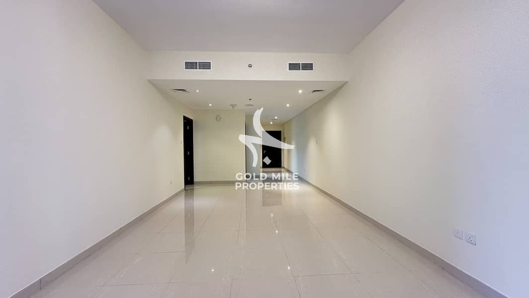 شقة في برج دجى،شارع الشيخ زايد 1 غرفة 99000 درهم - 8551441