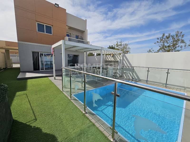 Fully Furnished | Private Pool | Modified Unit