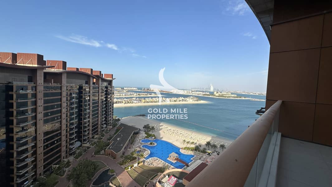 "Exquisite 4-Bedroom Plus Maids Penthouse with Stunning Sea Views and Expansive Terrace in Tiara Residence, Palm Jumeirah Dubai"