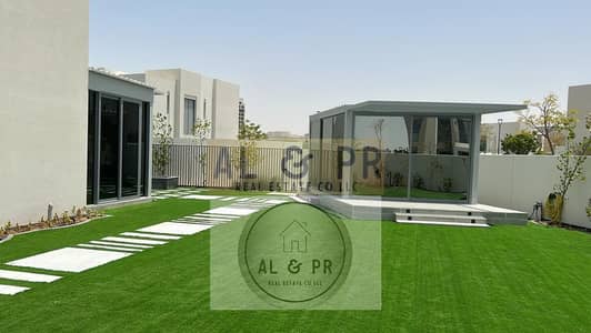 4 Bedroom Villa for Sale in Dubai South, Dubai - BIGGEST PLOT | SINGLE ROW | CORNER | LARGE GARDEN