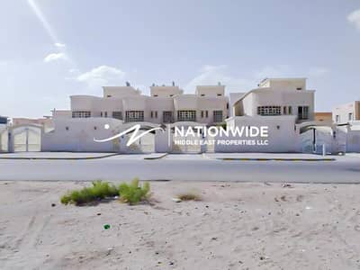 7 Bedroom Villa for Sale in Al Shamkha, Abu Dhabi - Spacious Layout|Rented|Family-Friendly Community