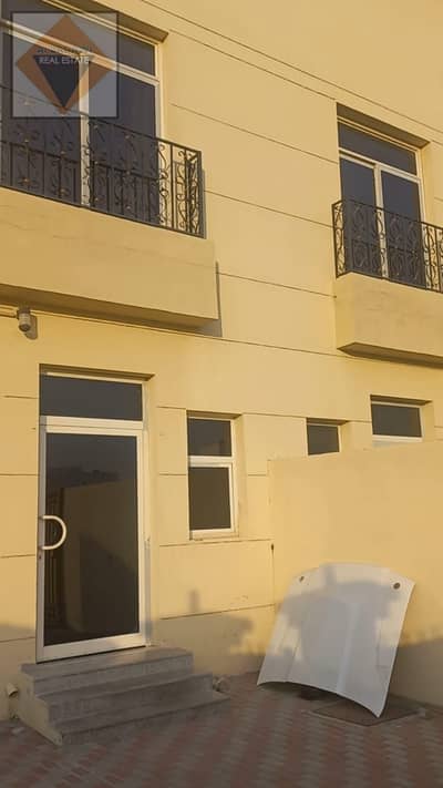 10 Bedroom Villa for Sale in Hoshi, Sharjah - 3de43cc4-f3fd-4661-b163-af7f5996d5b1. jpg