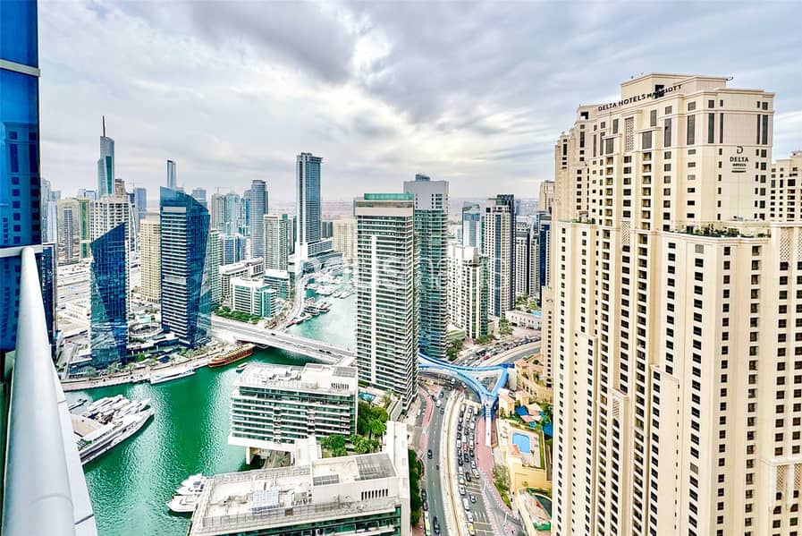 位于迪拜码头，湾区中心，湾区中心西 5 卧室的公寓 8200000 AED - 8569201