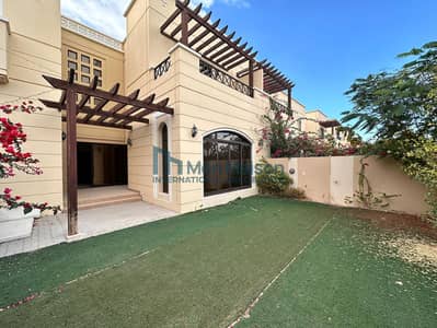 4 Bedroom Villa for Rent in Mudon, Dubai - Private Garden | Maid's room | Community View
