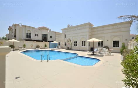 5 Bedroom Villa for Rent in Umm Suqeim, Dubai - High Finishing| Charming Villa Shared Pool