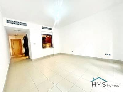 2 Bedroom Flat for Rent in Downtown Dubai, Dubai - Ready to Move in | Bright Unit | Well Maintained