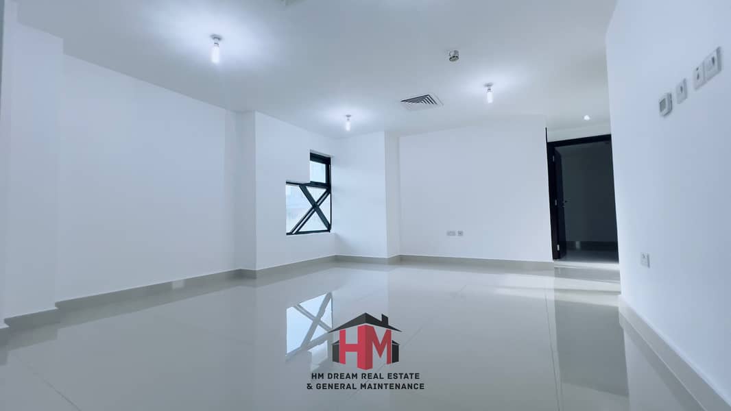 Nice And Spacious Two Bedroom Hall Apartments For Rent in Delma Street