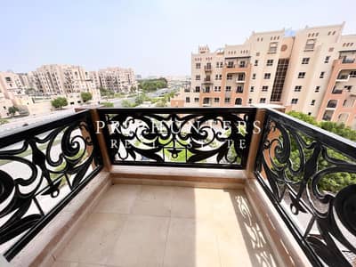 1 Bedroom Apartment for Rent in Remraam, Dubai - Big Balcony / Community View / Available For Rent