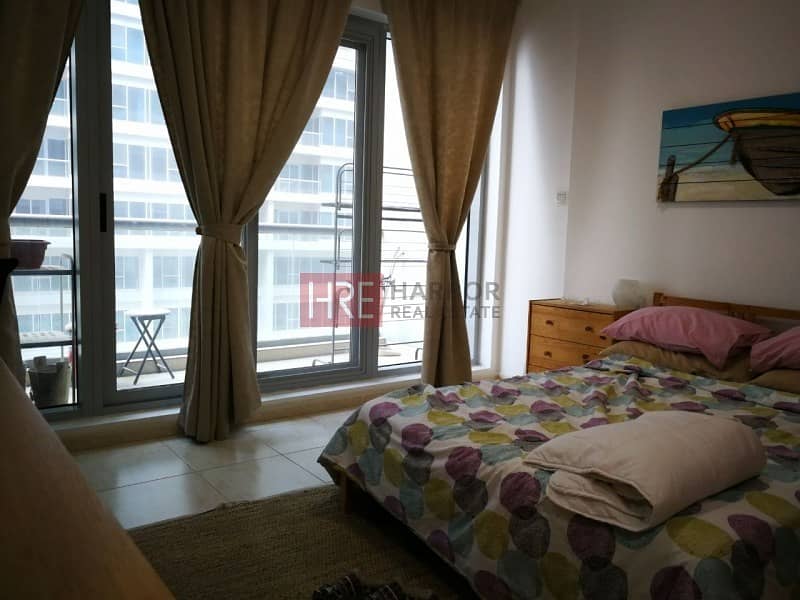 Spacious 1 Bedroom with balcony for Rent in Skycourts