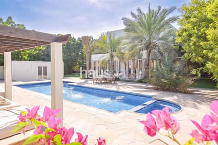 4 Bedroom Villa for Rent in Arabian Ranches, Dubai - Hacker Kitchen | Fully Upgraded | Luxurious Garden
