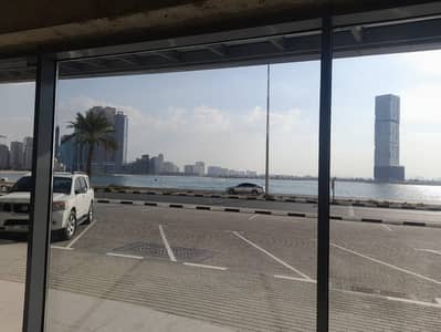 Shop for Rent in Al Mamzar, Sharjah - CHILLER FREE SHOPE AT VERY PRIME LOCATION FOR FAMOUS RESTAURANT ON CORNISH