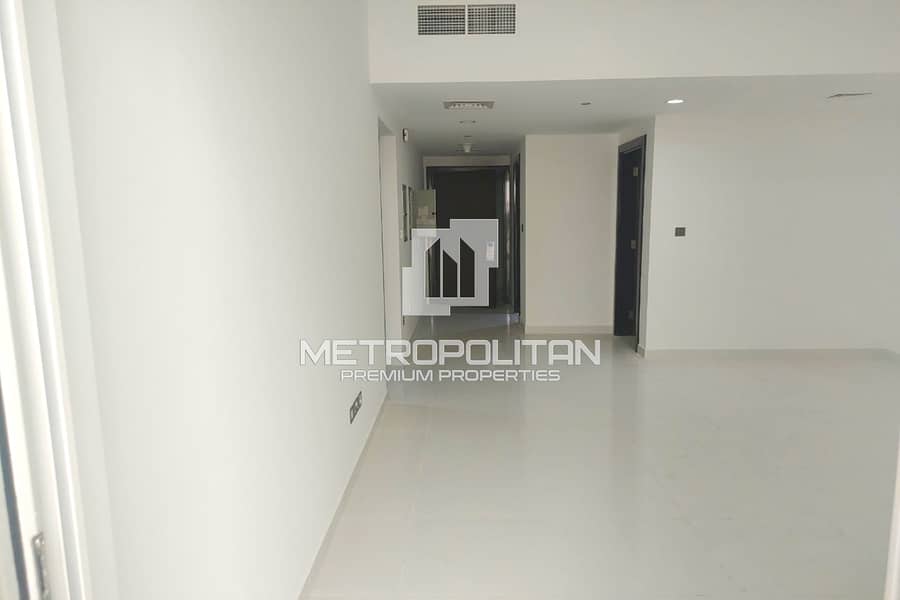 Spacious Modern Layout | Luxury Unit | Great Deal