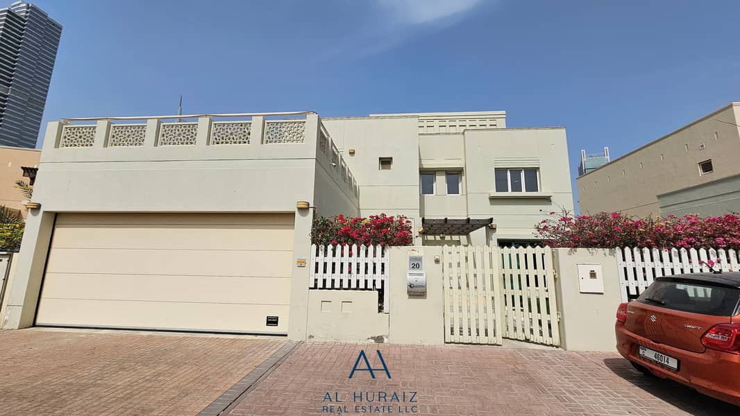 Vacant | 4BR Villa | Exculsive | Good Location Vacant | 4BR Villa | Exculsive | Good Location