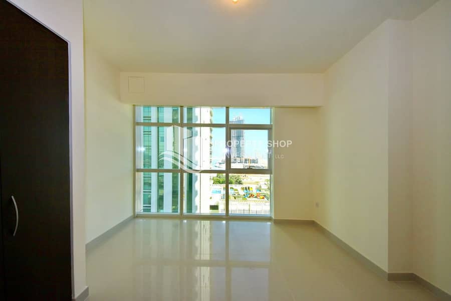 4 1-bedroom-apartment-al-reem-island-marina-square-tala-tower-bedroom. JPG
