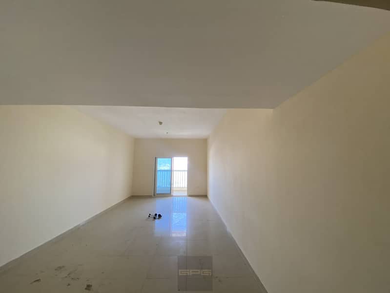 شقة في عجمان وسط المدينة 2 غرف 38000 درهم - 8579932