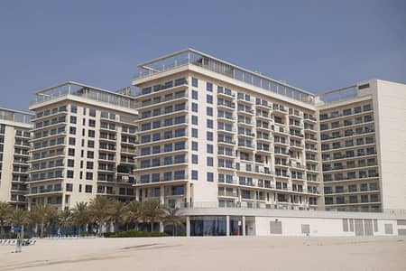 1 Bedroom Apartment for Sale in Al Marjan Island, Ras Al Khaimah - Partial Sea View | Ground Floor | Multiple Options
