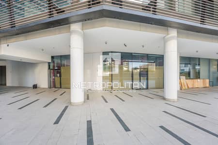 Shop for Sale in Business Bay, Dubai - Spacious | Retail Opportunity  | Good Investment