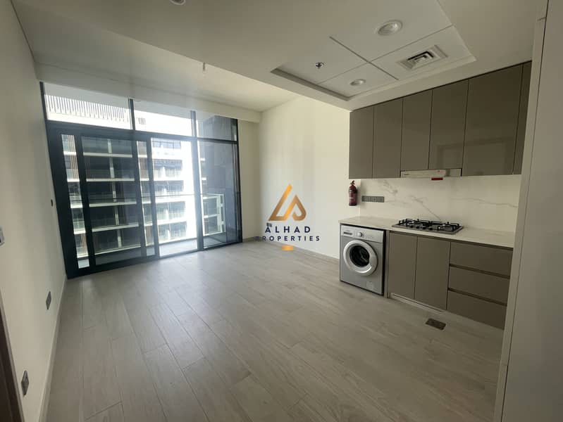 Ready To Move APT | Unfurnished | chiller Free