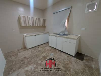 2 Bedroom Flat for Rent in Al Shamkha, Abu Dhabi - 5f4b5680-9cdf-4f11-8543-90cb59af321e. jpg