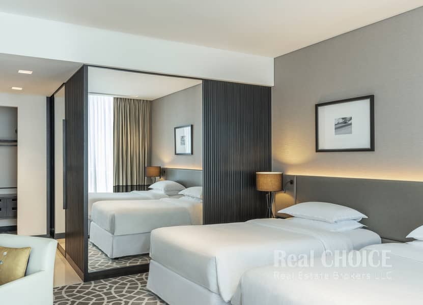 12 Sheraton Grand Hotel, Dubai - 2 Bedroom Apartment - Twin Room. jpg