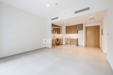 1 Bedroom Apartment for Rent in Dubai Creek Harbour, Dubai - Vacant | New Apartment with Free Chiller