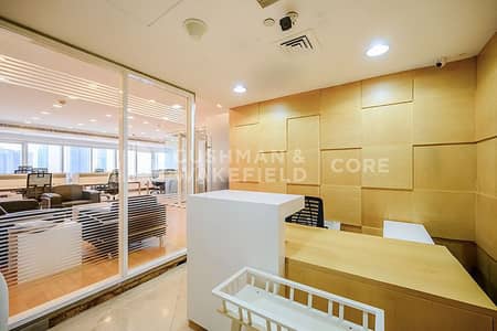 Office for Sale in Jumeirah Lake Towers (JLT), Dubai - Fitted and Partitioned | Vacant | High Floor