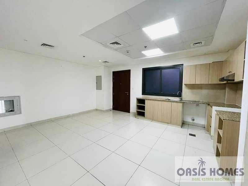 1 MONTH FREE/ NEW BUILDING/ MAINTENANCE FREE/ 3WASHROOM/ HUGE BALCONIES 1 MONTH FREE/ NEW BUILDING/ MAINTENANCE FREE/ 3WASHROOM/ HUGE BALCONIES