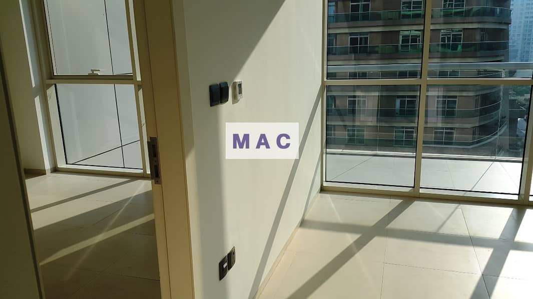 12 Bright and fabulous - 1 Bedroom in West Avenue Tower