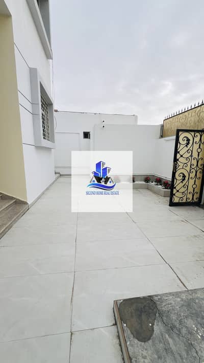 5 Bedroom Villa for Rent in Al Shahama, Abu Dhabi - 05 bedroom hall seprate entrance
